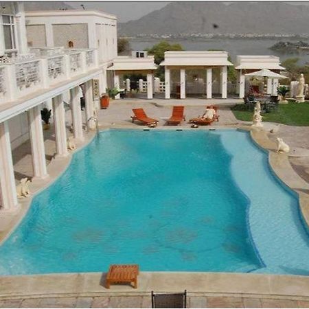 Hotel Merwara Estate- A Luxury Heritage Resort Ajmer Buitenkant foto