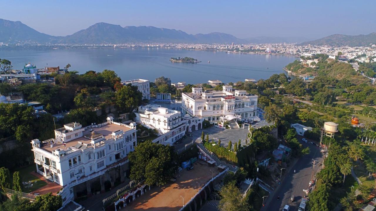 Hotel Merwara Estate- A Luxury Heritage Resort Ajmer Buitenkant foto