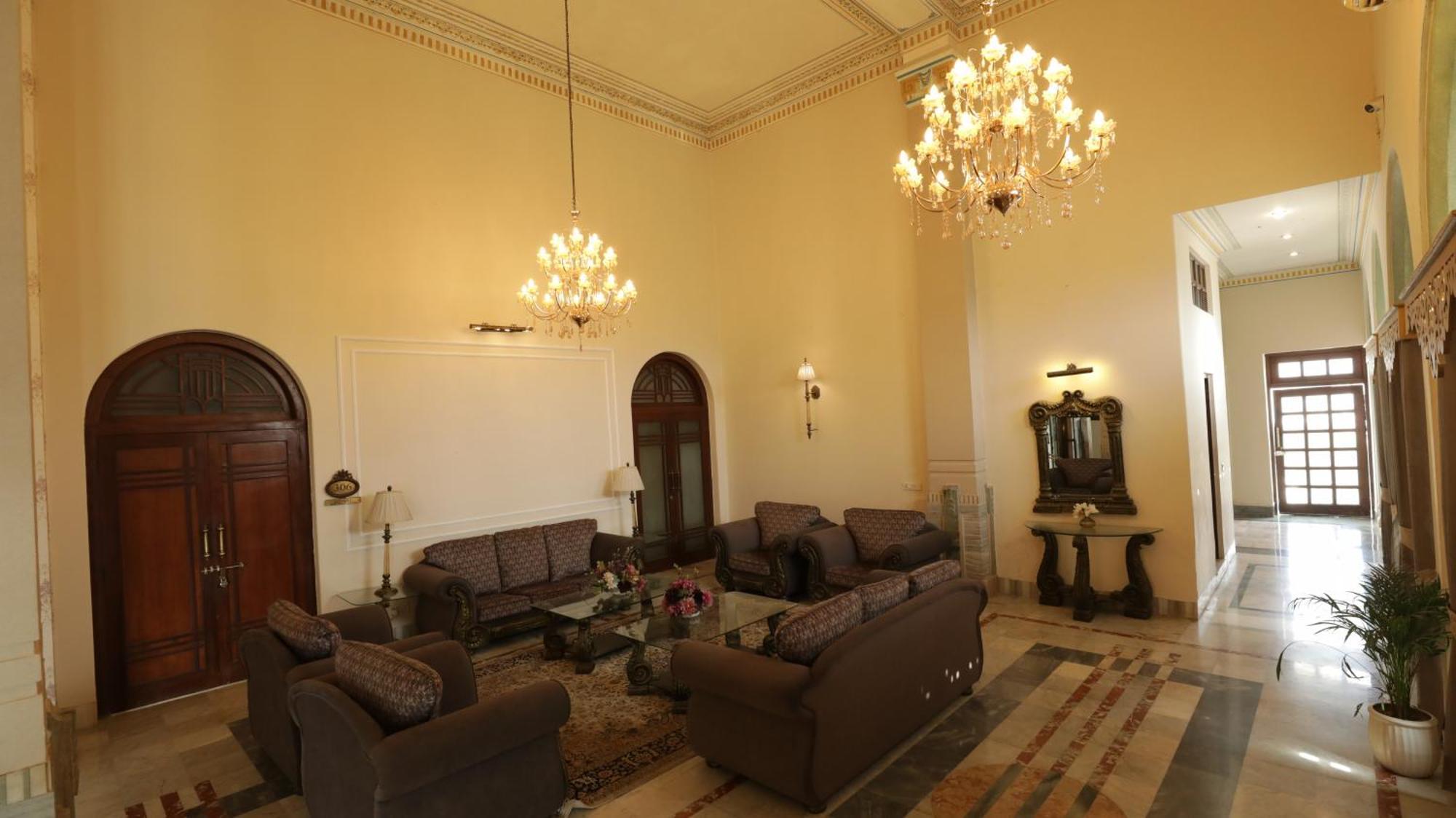 Hotel Merwara Estate- A Luxury Heritage Resort Ajmer Buitenkant foto