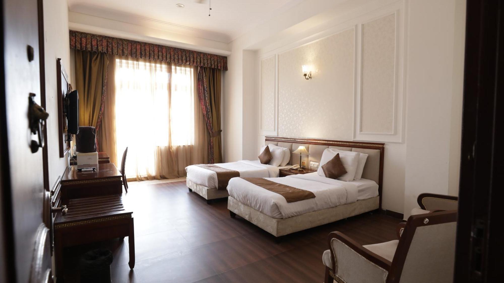 Hotel Merwara Estate- A Luxury Heritage Resort Ajmer Buitenkant foto