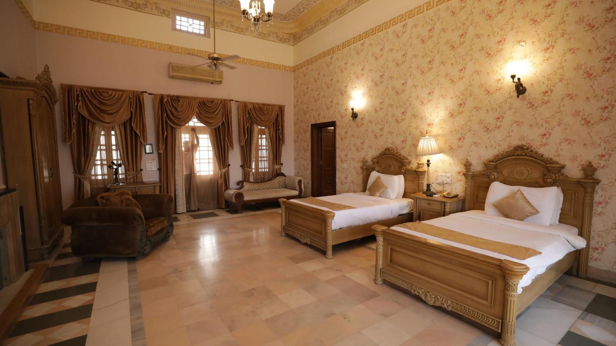 Hotel Merwara Estate- A Luxury Heritage Resort Ajmer Buitenkant foto