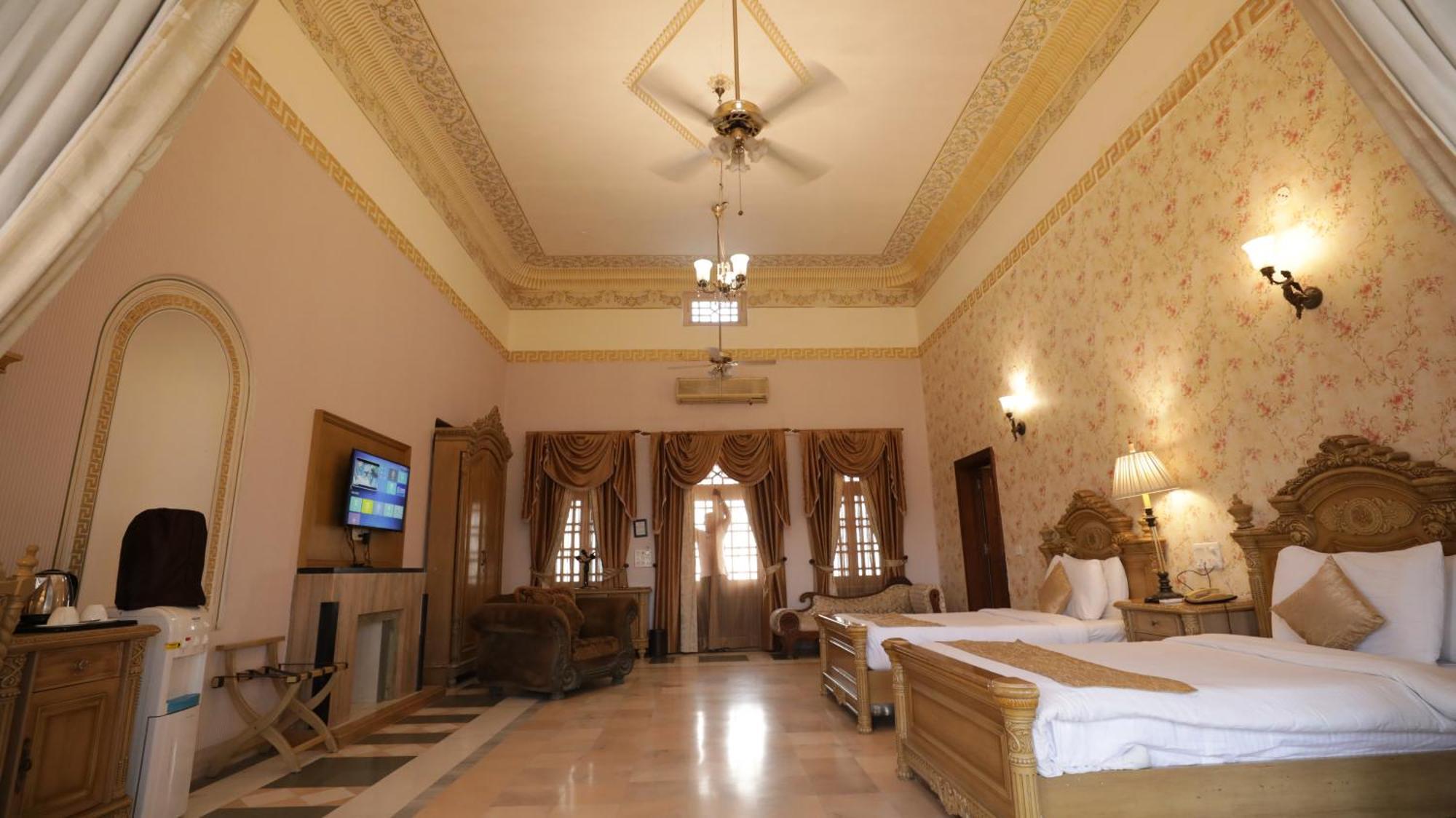 Hotel Merwara Estate- A Luxury Heritage Resort Ajmer Buitenkant foto