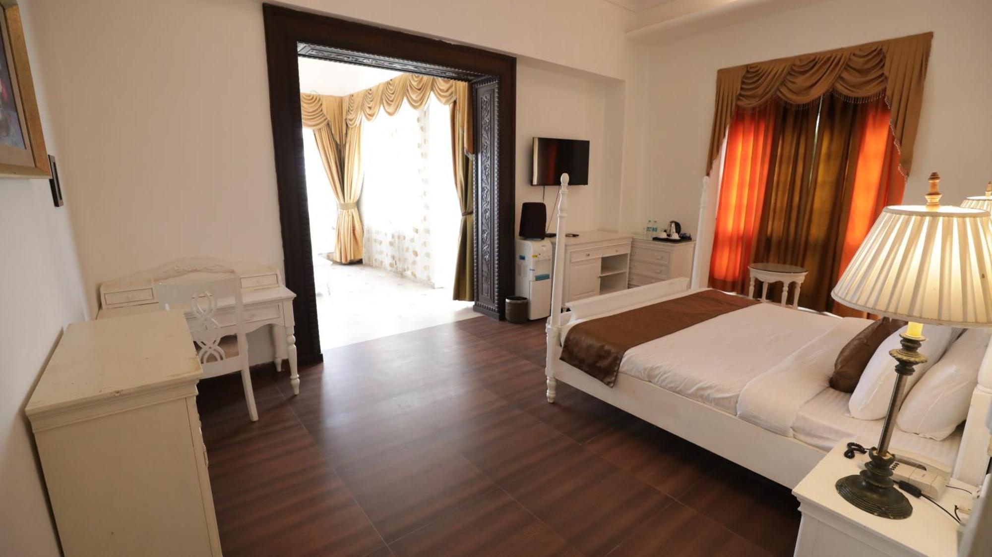 Hotel Merwara Estate- A Luxury Heritage Resort Ajmer Buitenkant foto