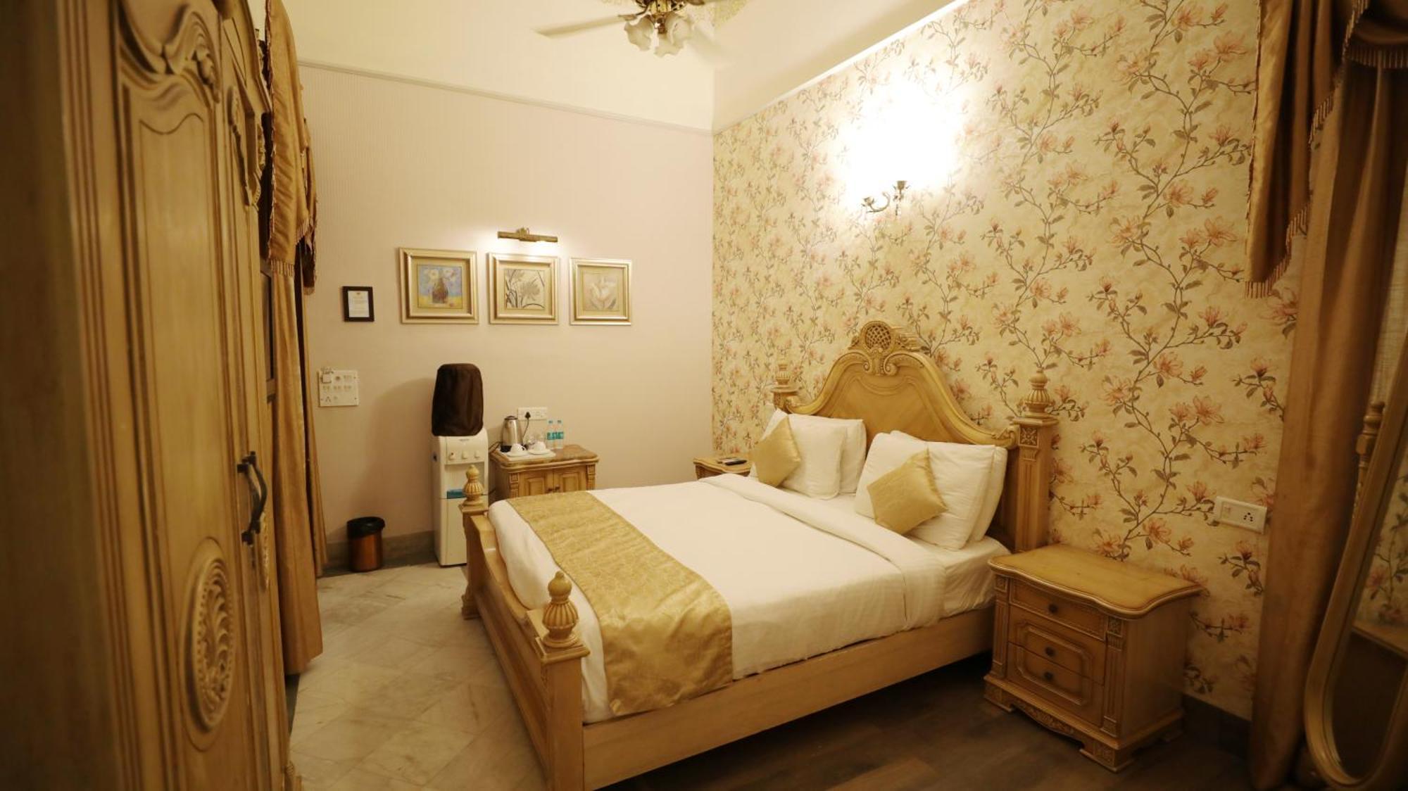 Hotel Merwara Estate- A Luxury Heritage Resort Ajmer Buitenkant foto